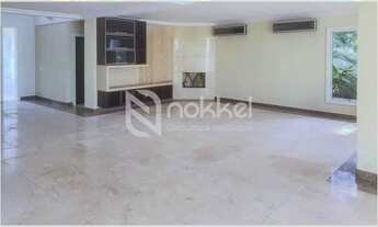 Imagem 4: Casa em Condomínio: 4 suítes no coração da Chácara Monte Alegre