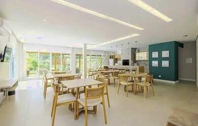 Imagem 10: Casa em Condominio a venda Santa Candida possui 230 m2 com 3 suites 2 vagas garagem