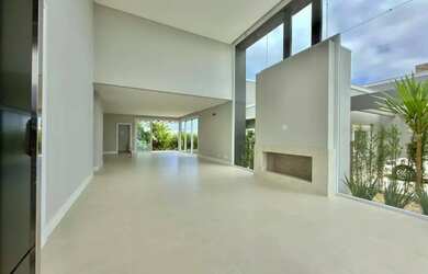 Imagem 5: Casa nova recem entregue com localização nobre no condomino