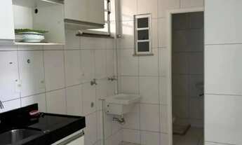 Imagem 2: Casa simples, bem dívida , ventilada