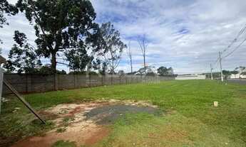 Imagem 3: Terreno à venda no Condomínio Recanto do Sabiá em São Carlos