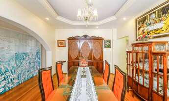 Imagem 6: Um 3 quartos com suíte clássico, com vista livre para venda