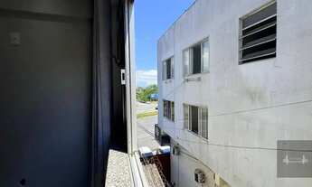Imagem 4: Apartamento com 2 dormitórios à venda, 60 m² por R$ 460.000,00 - Capoeiras - Florianópolis