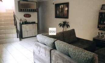 Imagem: LINDO SOBRADO POSSUI 150m² C/3 DORMITÓRIOS