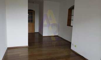 Imagem 5: Apartamento de 2 dormitórios, sendo 1 suíte. Com varanda em prédio com piscina na Vila Mad