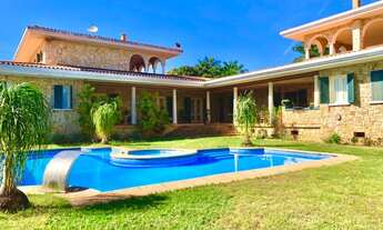 Imagem 2: EXCELENTE CASA MODERNA EM CONDOMINIO DE ALTO PADRÃO MOBILIADA