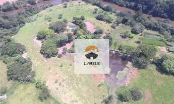 Imagem: Maravilhoso sitio com 5 dorms - 89.000 m²