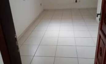 Imagem 6: Galpões pav. térreo e casa residencial. 598m²