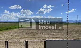 Imagem 3: Casa a venda em Caçapava com 3 quartos, sendo 1 suíte