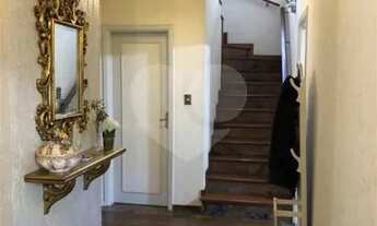 Imagem 7: Sobrado. Piscina. Lareira. Salas de estar, jantar e TV. Permuta,Espaço gourmet