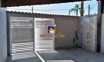 Imagem 5: Linda Casa Nova com Piscina no Balneário Itaóca, Próximo ao Mar