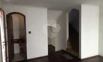 Imagem 4: BELO SOBRADO COM 03 DORMITÓRIOS, 01 SUÍTE, 03 SALAS, SALÃO DE FESTAS, 03 VAGAS DE GARAGEM