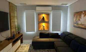 Imagem 2: OPORTUNIDADE - CASA EM CONDOMÍNIO FECHADO, COM 215 M2, 03 SUÍTES, ESCRITÓRIO, 04 VAGAS