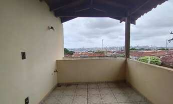 Imagem 5: Excelente Sobrado com três andares para locação no Bela Vista !