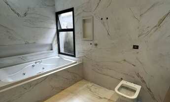 Imagem 2: Casa de condomínio sobrado para venda tem 415 metros quadrados com 3 quartos