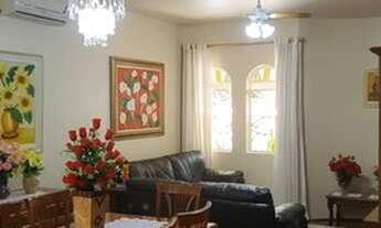 Imagem 7: Casa para venda tem 200 metros quadrados com 3 quartos em Vila Resende - Caçapava - SP