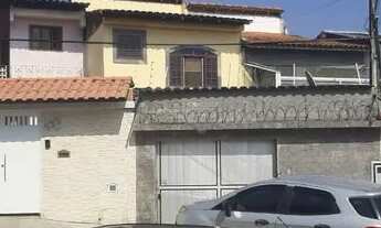 Imagem: Boa casa duplex possui 53 m² com 3 quartos