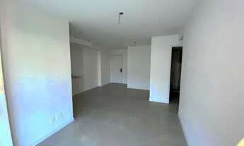 Imagem 4: Apartamento para venda tem 73 metros quadrados com 2 quartos em Laranjeiras - Rio de Janei