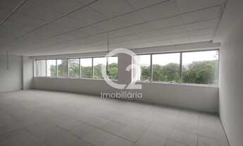 Imagem 6: Barra da Tijuca Galpão / depósito com 5 vagas na garagem