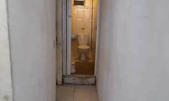 Imagem 6: Aluga-se Kitnet Quarto com aluguel por R$550 /mês