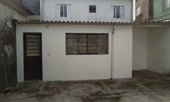 Imagem 3: Excelente sobra no Parque Fernanda, com ótimo espaço no quintal