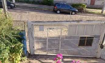 Imagem 3: Sobrado com loja Térrea e ap 2 dormitórios na parte superior com 5 vagas em Teresópolis