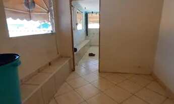 Imagem 6: Casa para venda possui 180 metros quadrados com 3 quartos em Caminho das Árvores - Salvado