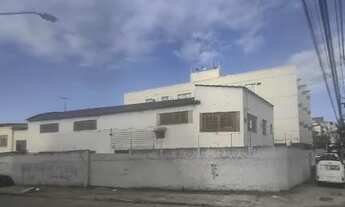 Imagem 5: Galpão Industrial com Pé Direito Alto e Ótima Localização na Penha Circular!