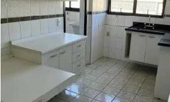 Imagem 6: Apartamento para aluguel possui 177 metros quadrados com 3 quartos