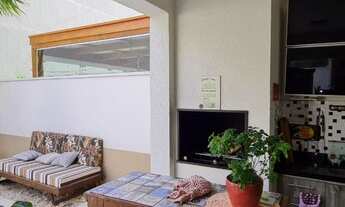 Imagem 5: Unidade Terrea alto padrão com 250m² de jardim, 03 dorm., 02 vagas, lazer completo.Sua fam