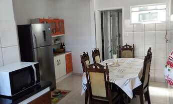 Imagem 2: Casa com SPA próximo ao mar ( praia do meio pinheira