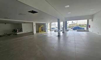 Imagem 4: Ponto Comercial para aluguel com 349,3 m² e 3 quartos em Jardim Infante Dom Henrique, Baur