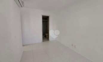 Imagem 3: Apartamento com 2 quartos à venda, 67 m² por R$ 540.000 - Recreio dos Bandeirantes - Rio d