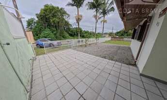 Imagem 2: Casa com amplo espaço de terreno - Próximo a nova orla