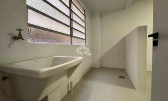 Imagem 5: APARTAMENTO AMPLO de 2 DORMITÓRIOS ÓTIMA LOCALIZAÇÃO