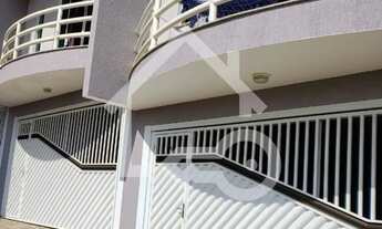 Imagem 2: Vendo Sobrado em Condomínio: 3 quartos, 1 suíte, 1 sala, 3 banheiros, 3 vagas - São Bernar