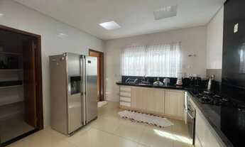 Imagem 7: Sobrado à venda no bairro Jardins Lisboa - Goiânia/GO