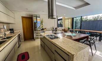 Imagem 7: Sobrado de 04 suítes mobiliado no Jardins Valência