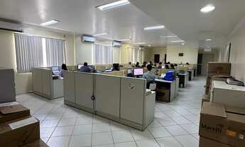 Imagem 6: Prédio comercial com elevador