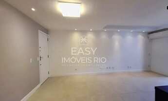 Imagem 7: Rua DESEMBARGADOR ALFREDO RUSSEL! 03 QUARTOS (01 SUÍTE), 02 VAGAS, PORTARIA 24, próximo ao