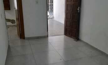 Imagem 4: Vendo casa no Grageru com 3/4 Garagem 1 carro área de serviço, lado da sombra,