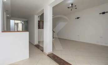 Imagem 2: Sobrado Comercial Reformado à Venda na Avenida Água Fria ? 234 m² a 10 Minutos do Metrô Sa