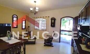 Imagem 2: Casa de condomínio em Rua Dois - Ponta Grossa - Maricá/RJ