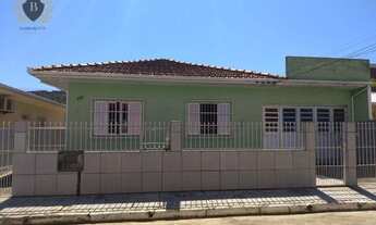 Imagem: Casa com 6 dormitórios à venda, 110 m²