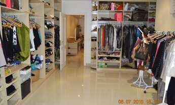 Imagem 12: Casa cinematográfica à venda