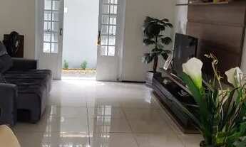 Imagem 5: Casa dúplex no Santa Isabel com 4 quartos sendo 3 suítes recebemos apto de menor valor