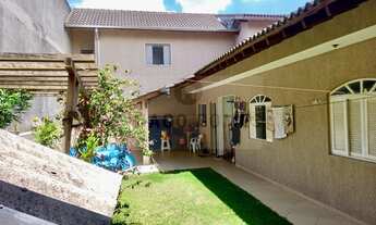 Imagem 5: Sobrado para venda possui 189 metros quadrados com 3 quartos