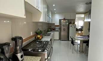 Imagem 2: Apartamento para venda tem 348 metros quadrados com 4 quartos em Ponta Verde - Maceió - AL