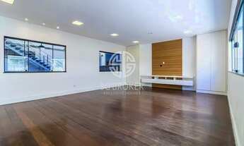 Imagem 2: Belíssima Casa Duplex, Toda Reformada à venda, 6 suítes, em Laranjeiras, Rio de Janeiro, R