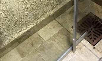 Imagem 2: Estou doando essa prateleira de vidro